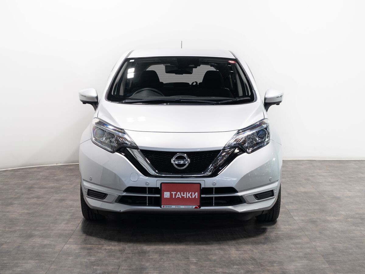 Nissan Note 2018 - фото автомобиля