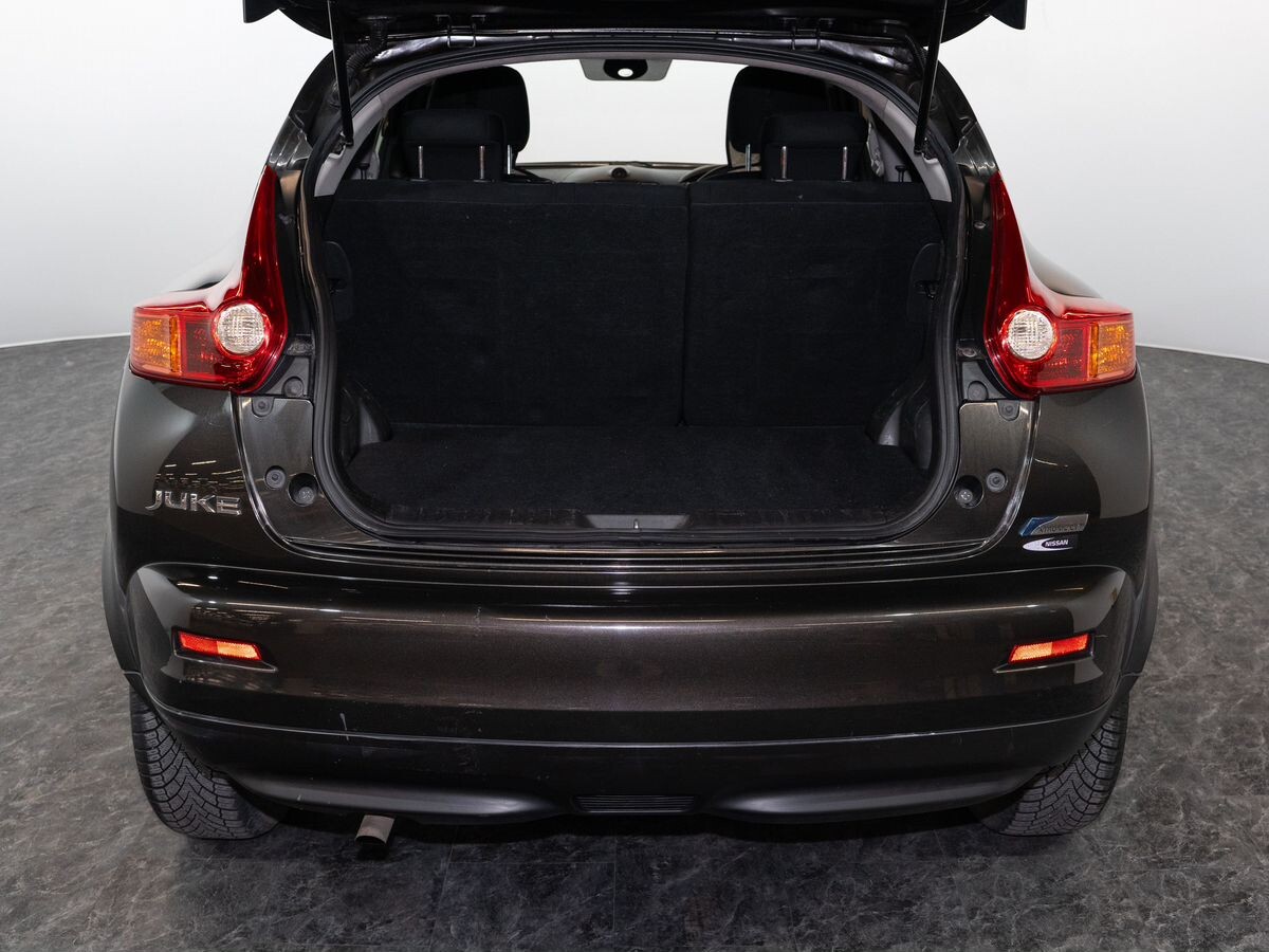 Nissan Juke 2011 - фото автомобиля