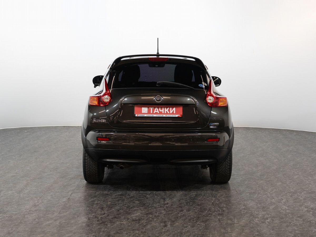 Nissan Juke 2011 - фото автомобиля