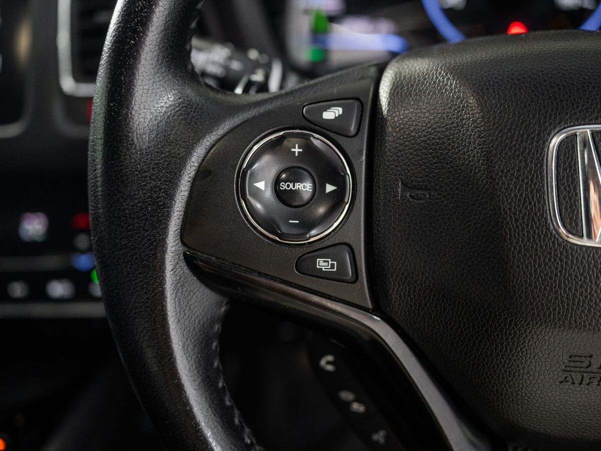 Honda Vezel 2014 - фото автомобиля