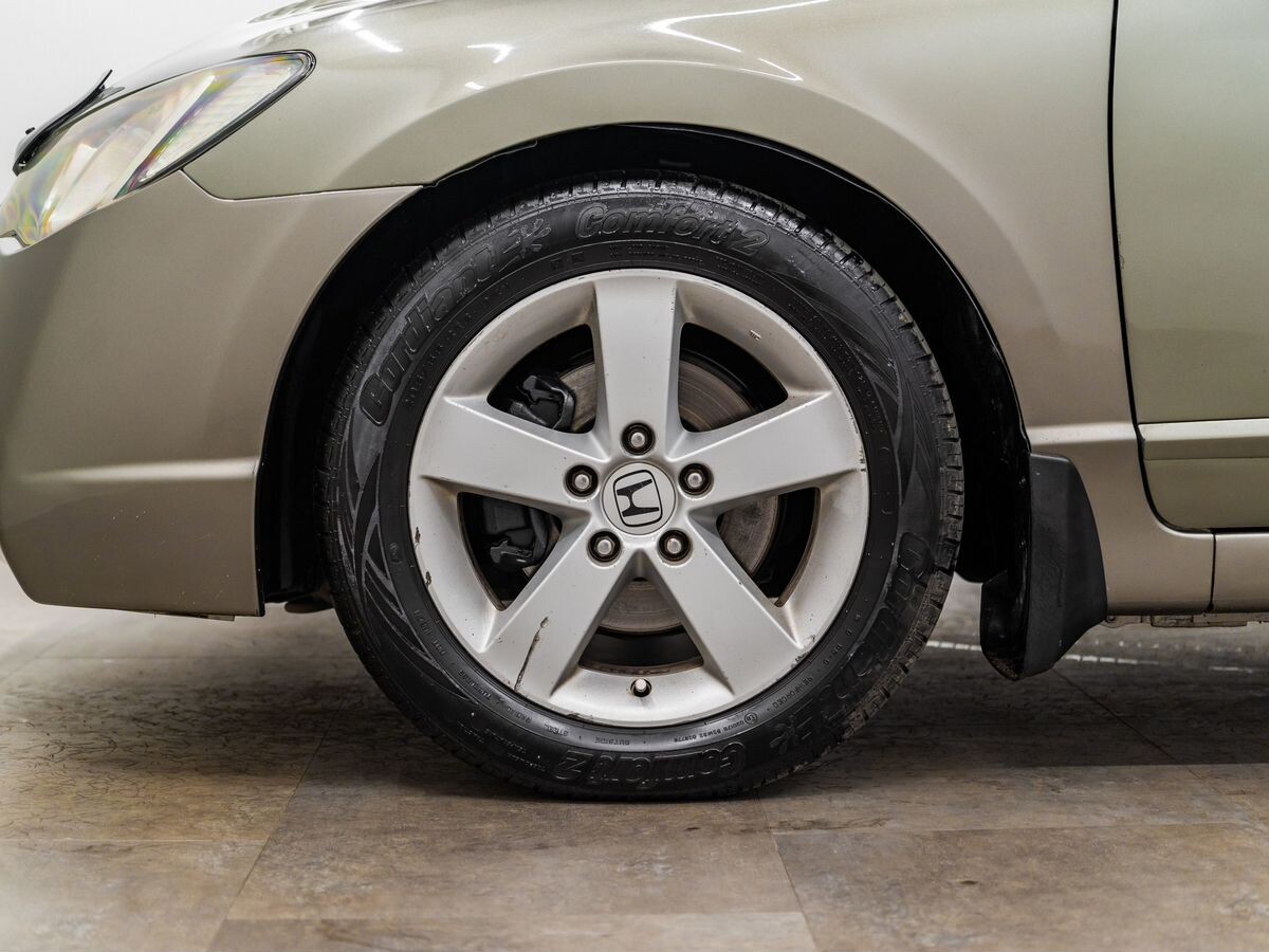 Honda Civic 2007 - фото автомобиля