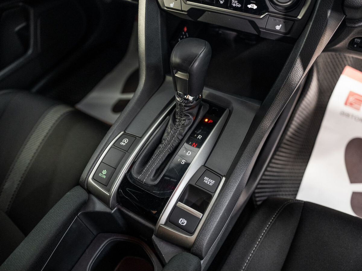 Honda Civic 2018 - фото автомобиля