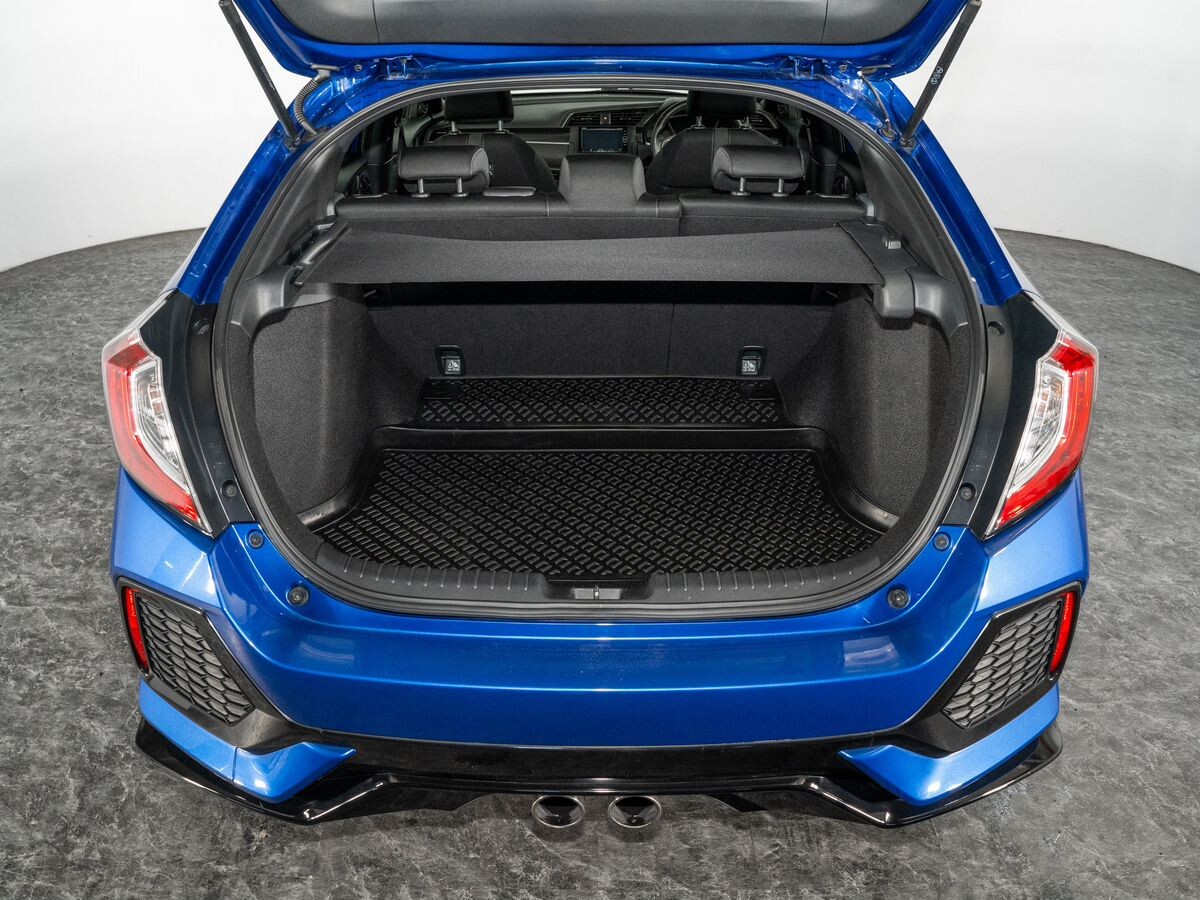 Honda Civic 2018 - фото автомобиля