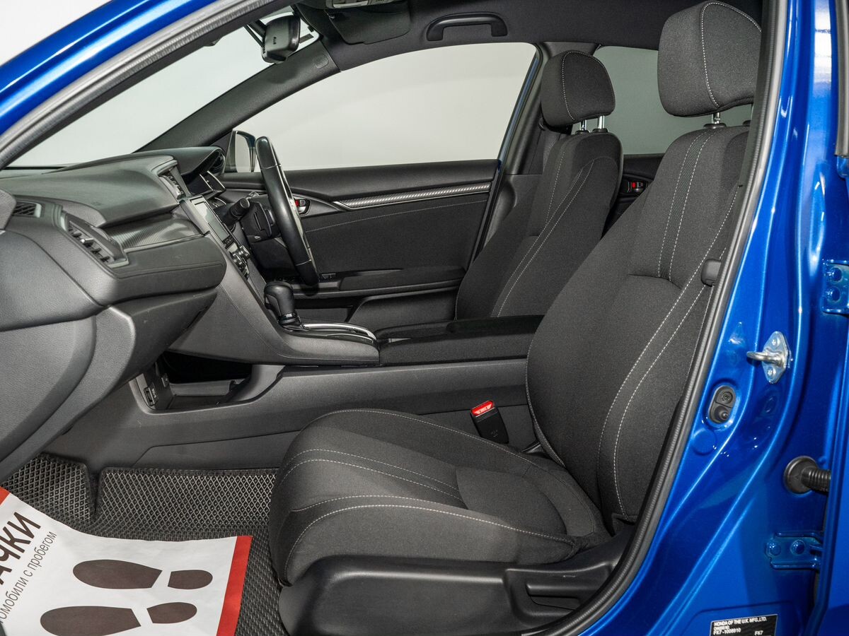 Honda Civic 2018 - фото автомобиля