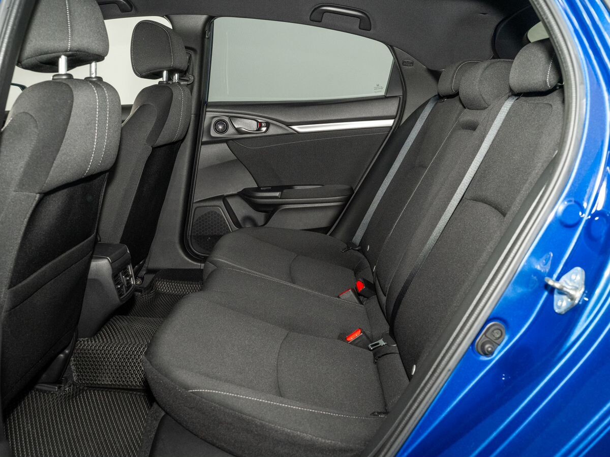 Honda Civic 2018 - фото автомобиля