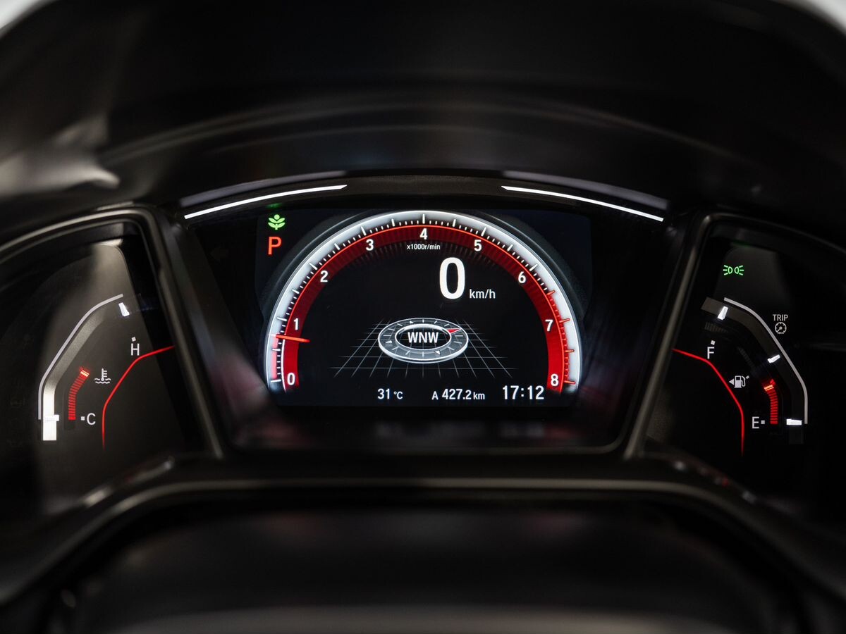 Honda Civic 2018 - фото автомобиля