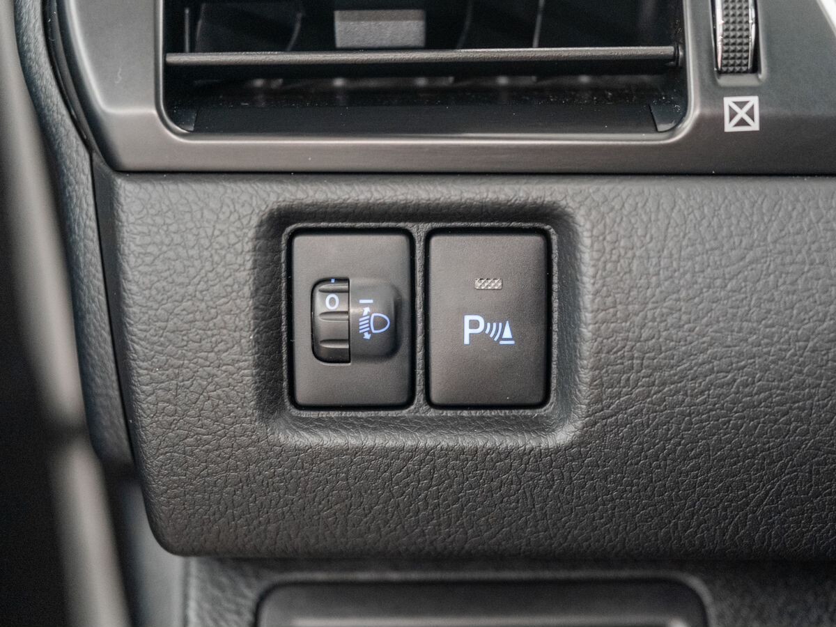 Toyota Camry 2014 - фото автомобиля