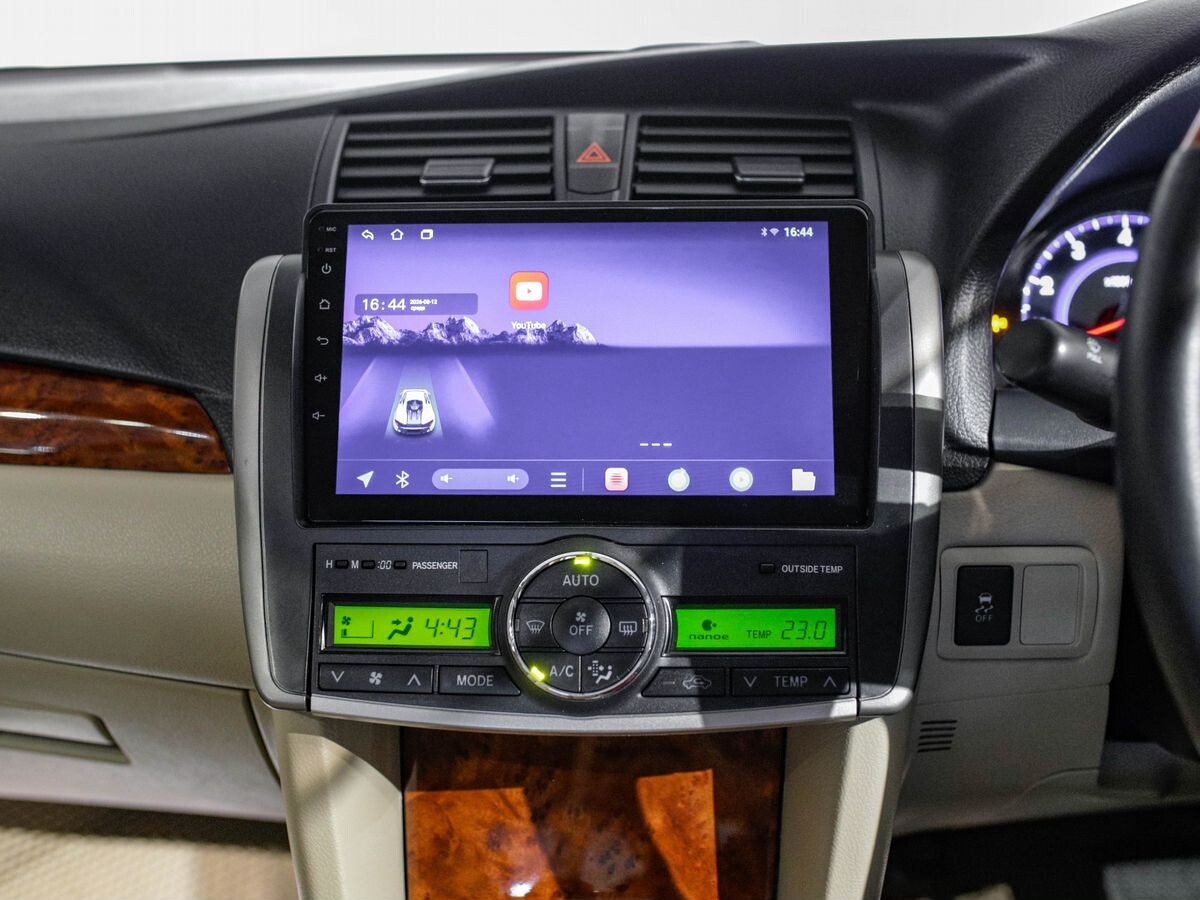 Toyota Premio 2015 - фото автомобиля