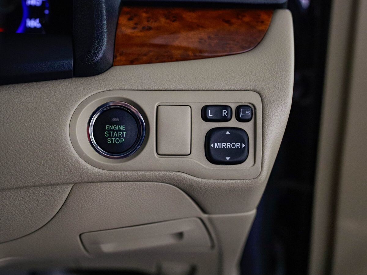Toyota Premio 2015 - фото автомобиля