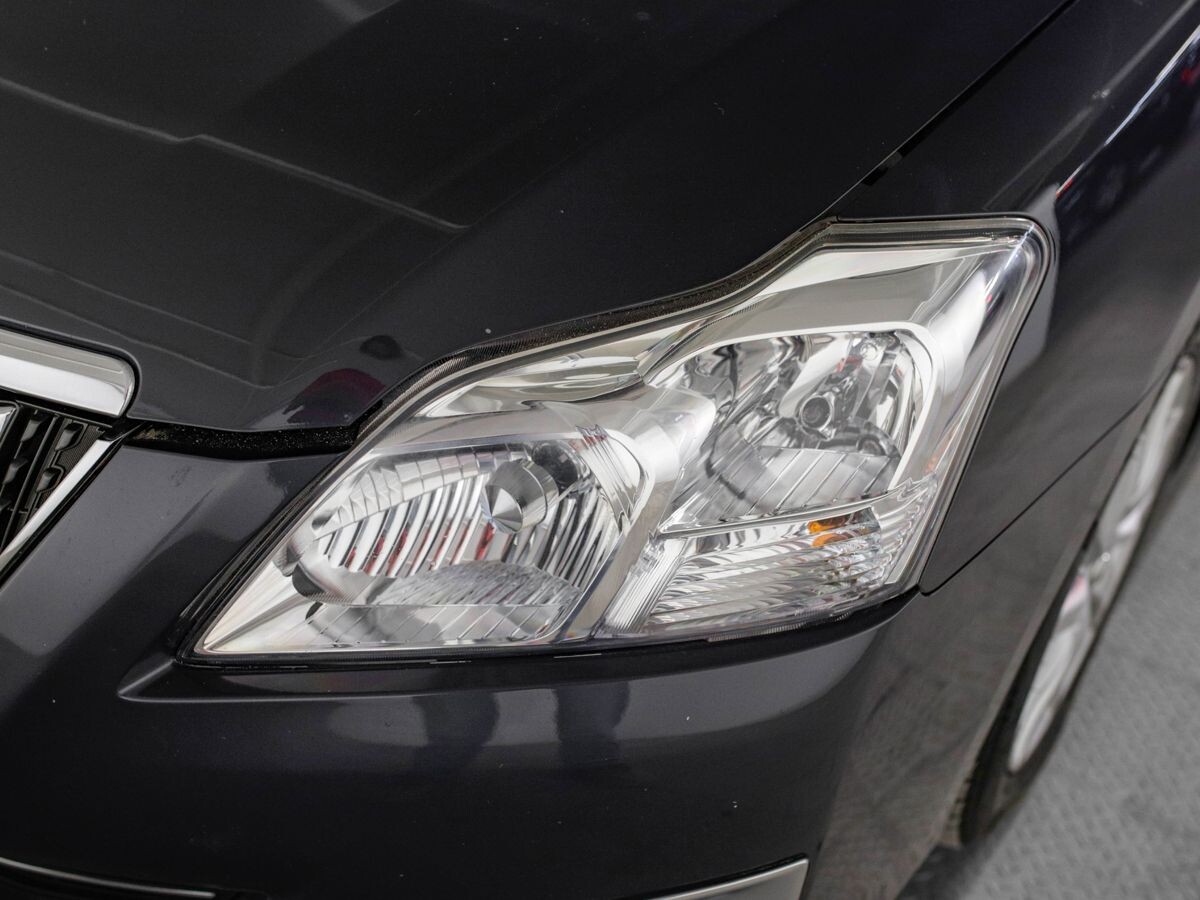 Toyota Premio 2015 - фото автомобиля