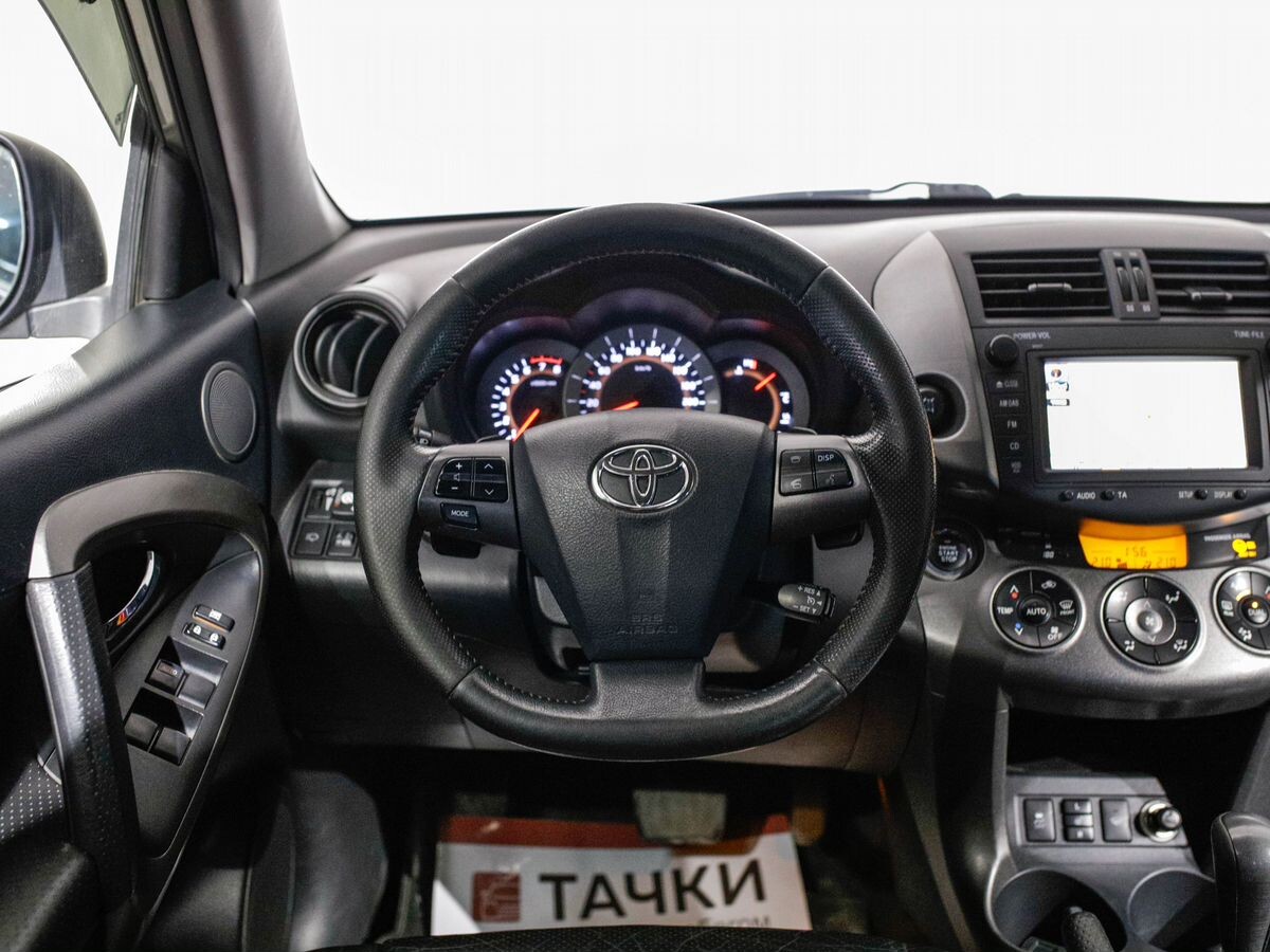 Toyota RAV4 2012 - фото автомобиля