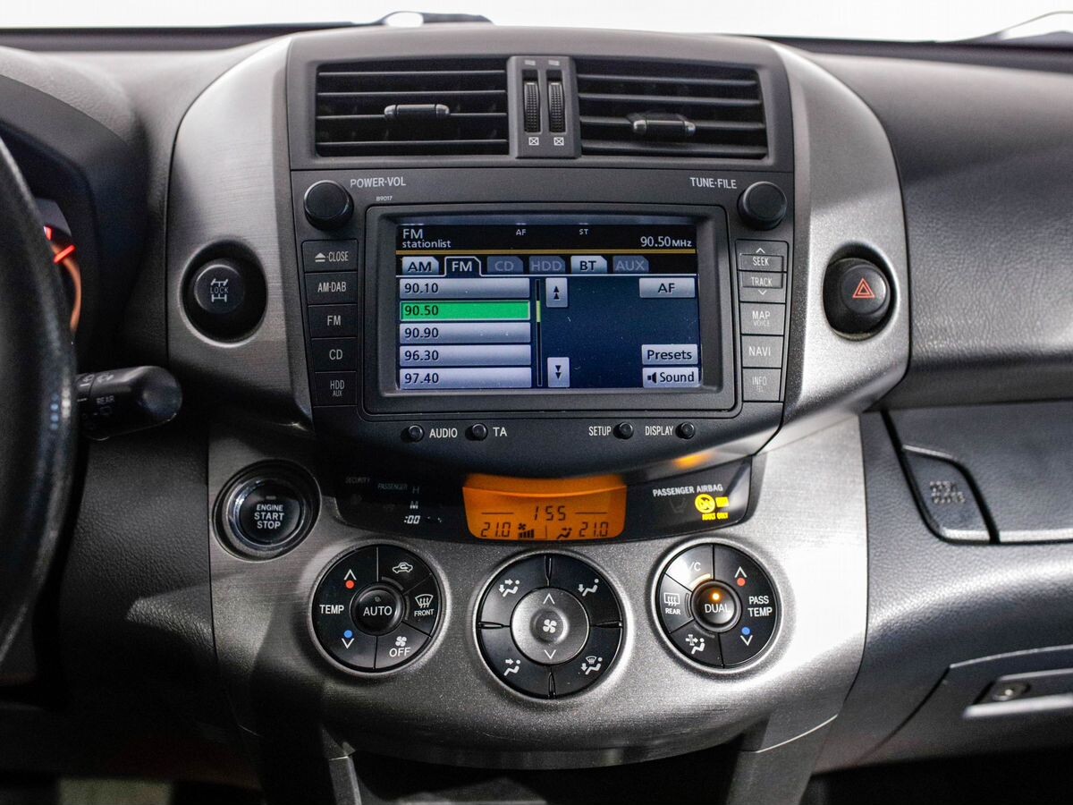 Toyota RAV4 2012 - фото автомобиля