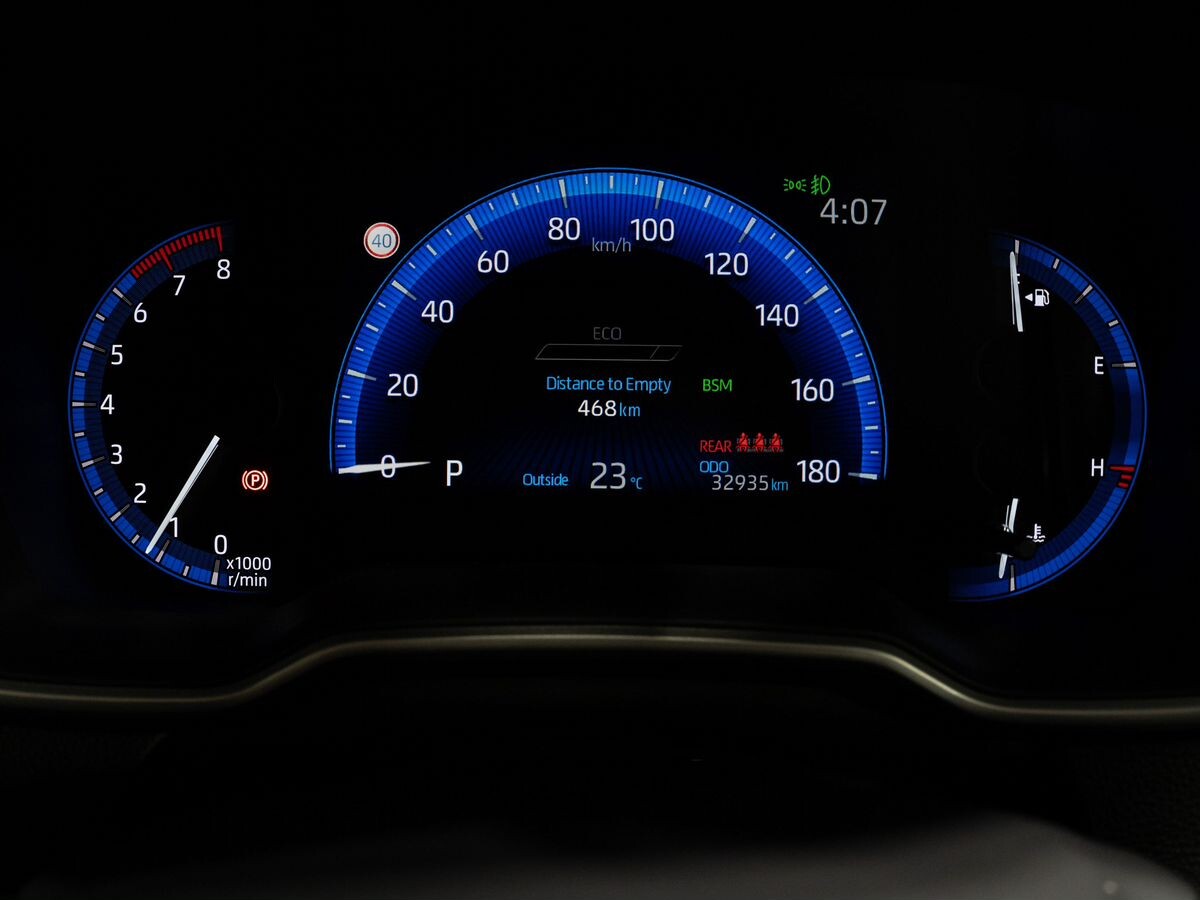 Toyota Corolla Cross 2023 - фото автомобиля