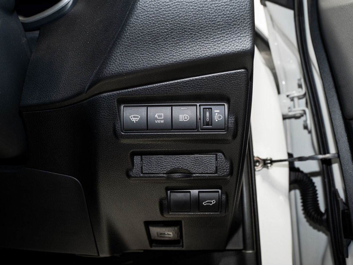 Toyota Corolla Cross 2023 - фото автомобиля