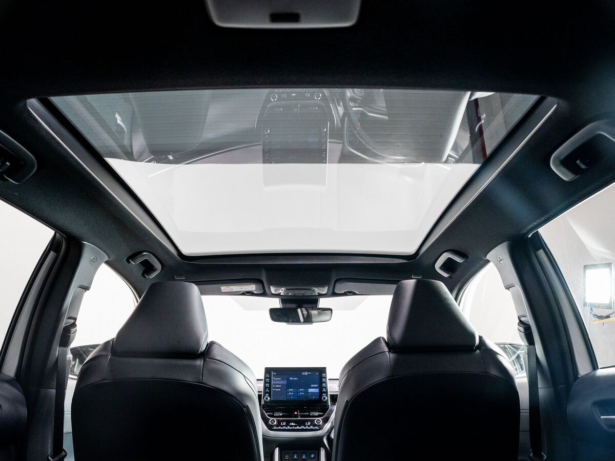 Toyota Corolla Cross 2023 - фото автомобиля