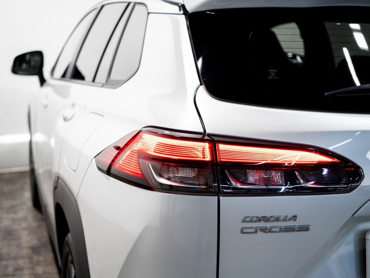 Toyota Corolla Cross 2023 - фото автомобиля