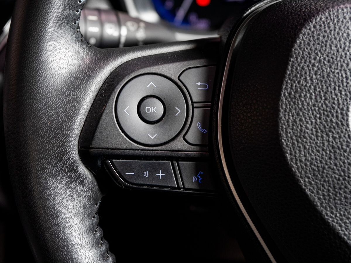 Toyota Corolla Cross 2023 - фото автомобиля