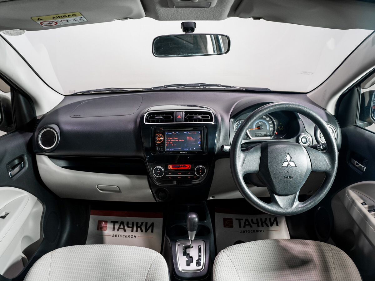 Mitsubishi Mirage 2012 - фото автомобиля