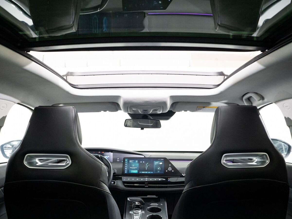 Changan UNI-K 2023 - фото автомобиля