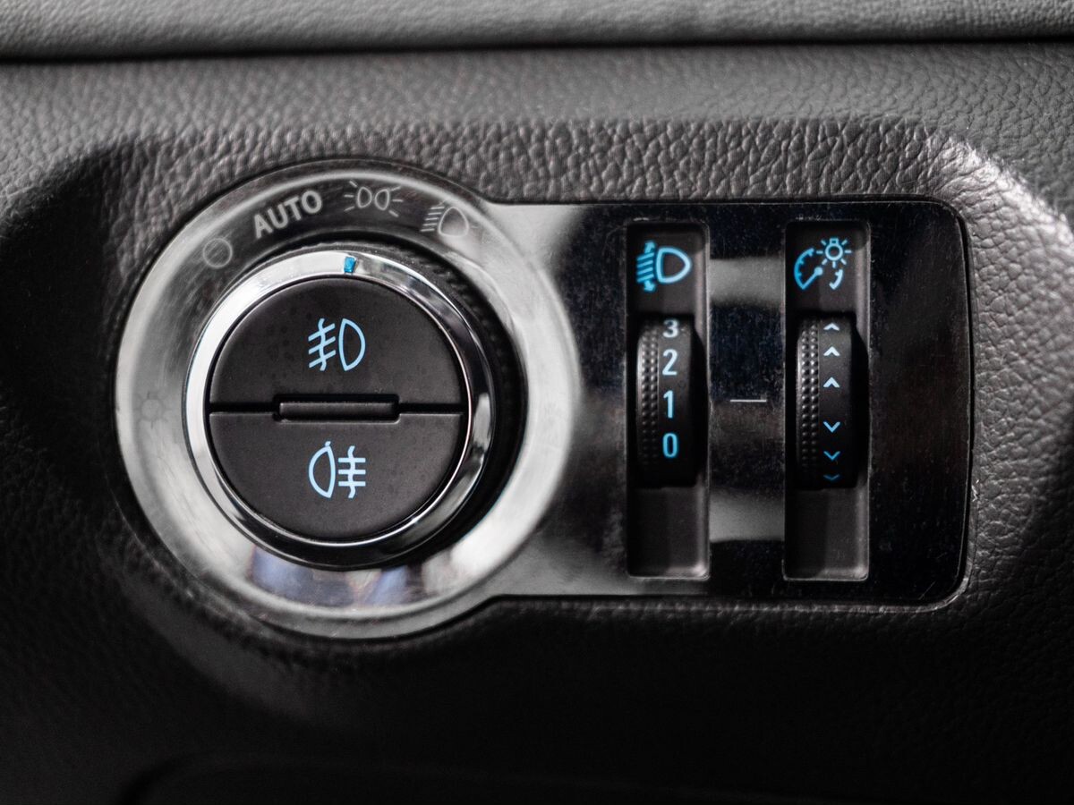 Chevrolet Cruze 2014 - фото автомобиля