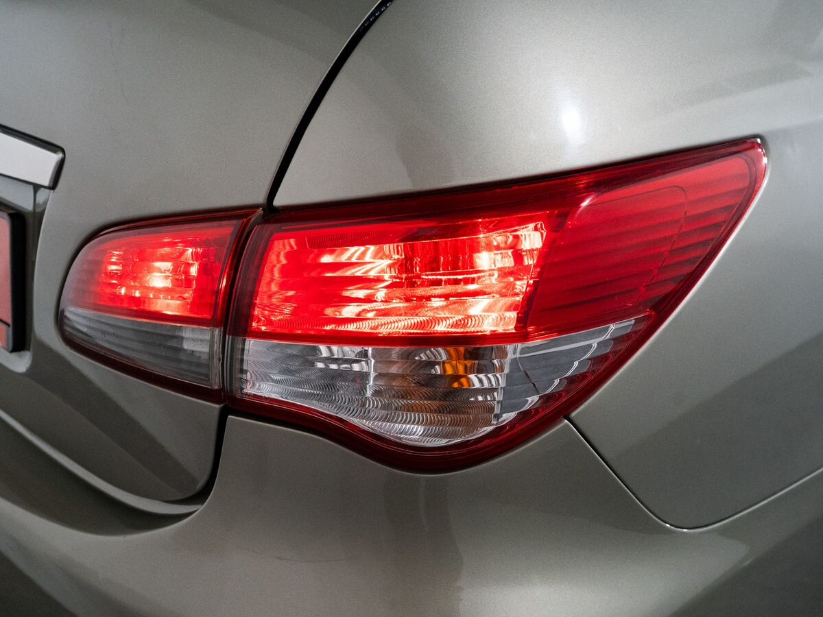 Nissan Almera 2016 - фото автомобиля