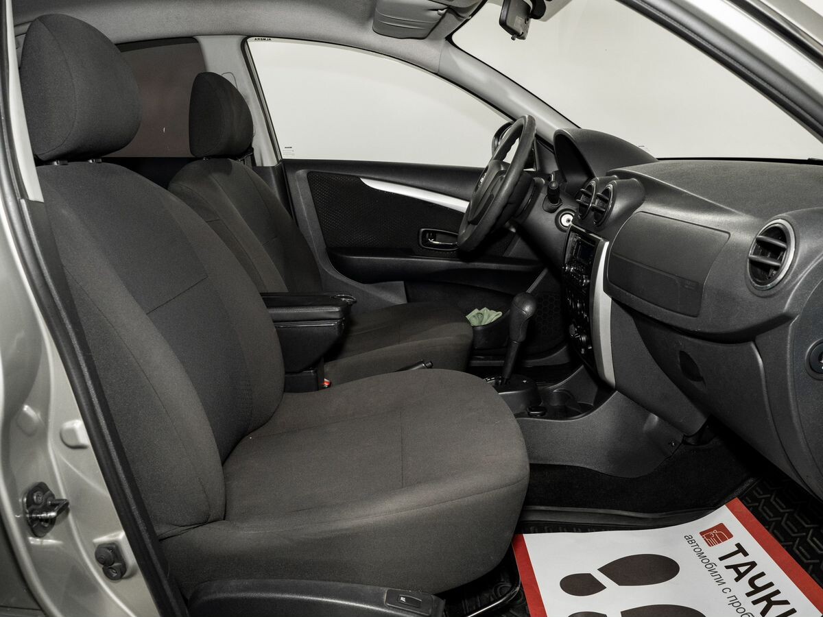 Nissan Almera 2016 - фото автомобиля