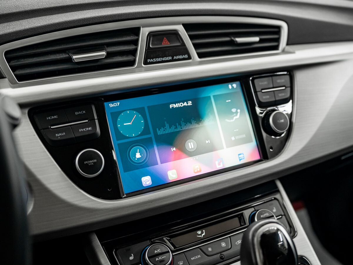 Geely Atlas 2020 - фото автомобиля