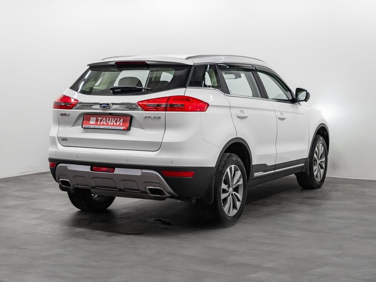 Geely Atlas 2020 - фото автомобиля