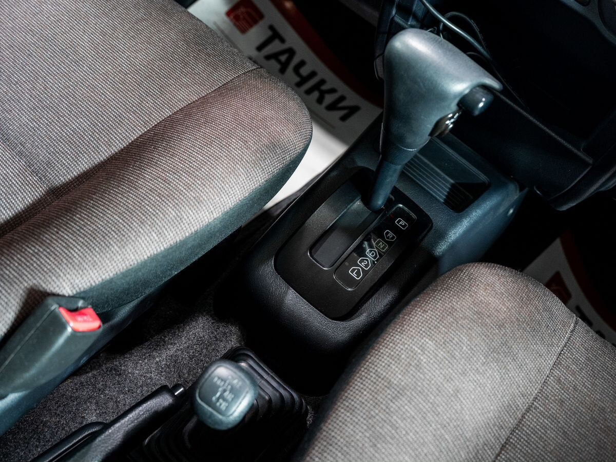 Mitsubishi Pajero Mini 2010 - фото автомобиля