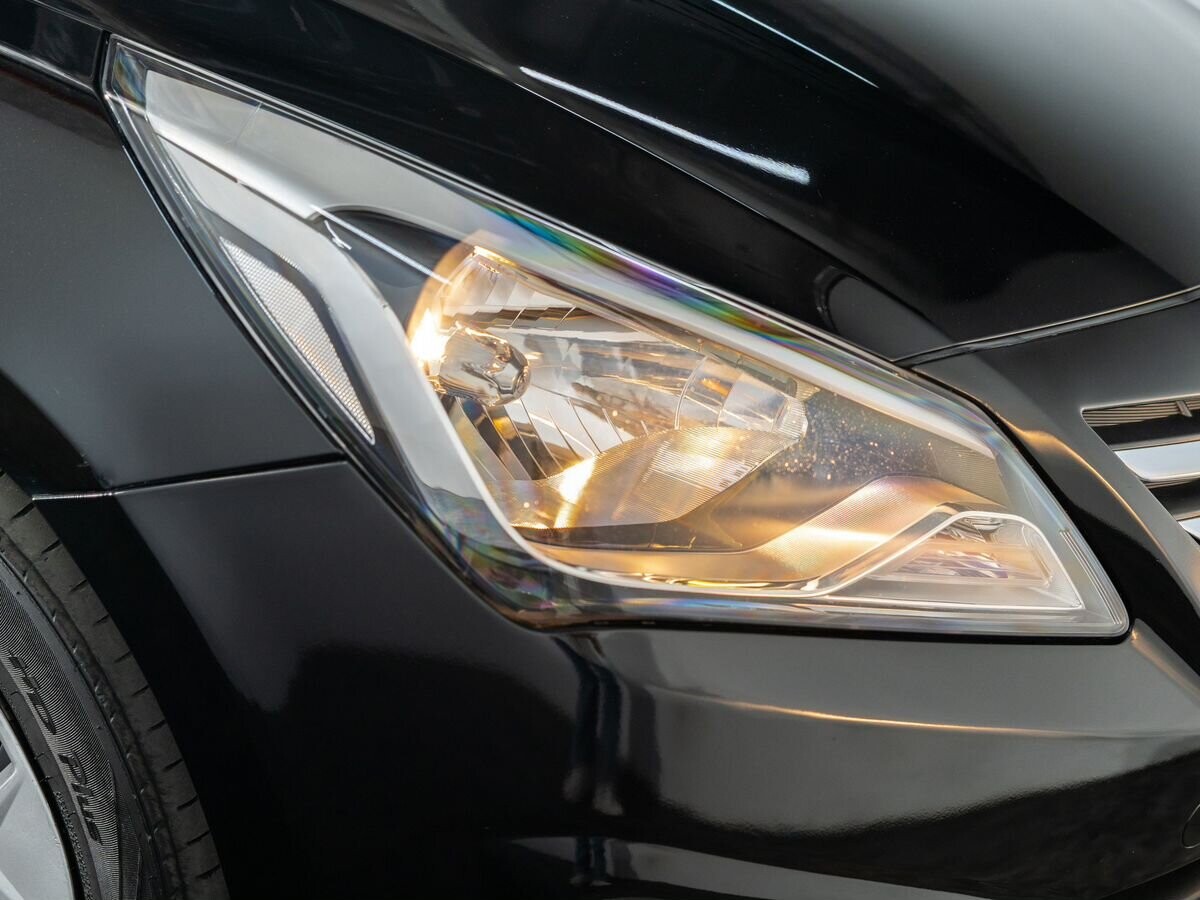 Hyundai Solaris 2014 - фото автомобиля