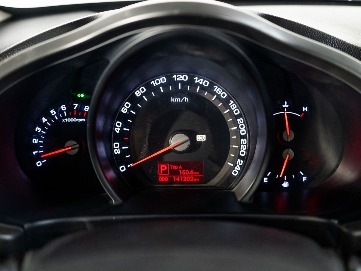 Kia Sportage 2011 - фото автомобиля