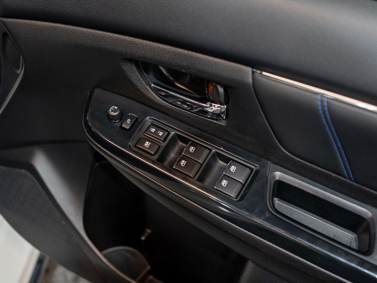 Subaru Levorg 2014 - фото автомобиля
