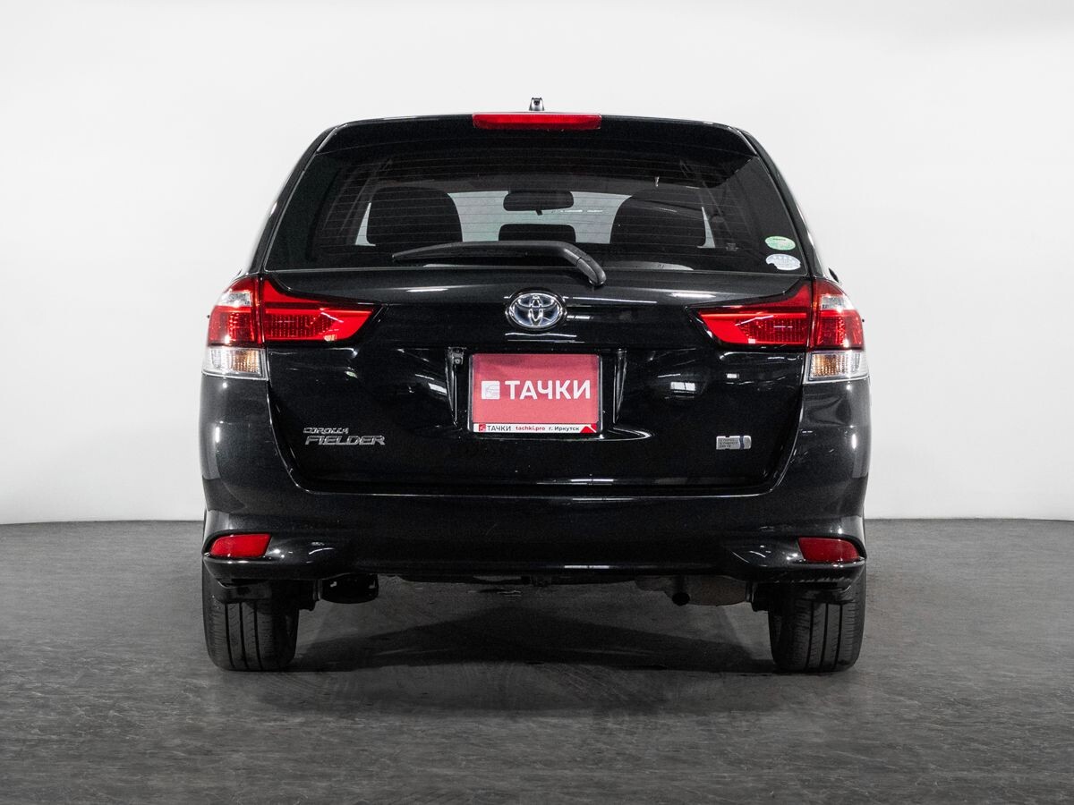 Toyota Corolla Fielder 2015 - фото автомобиля