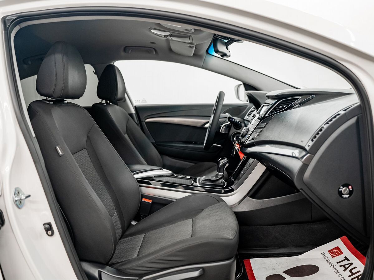 Hyundai i40 2014 - фото автомобиля