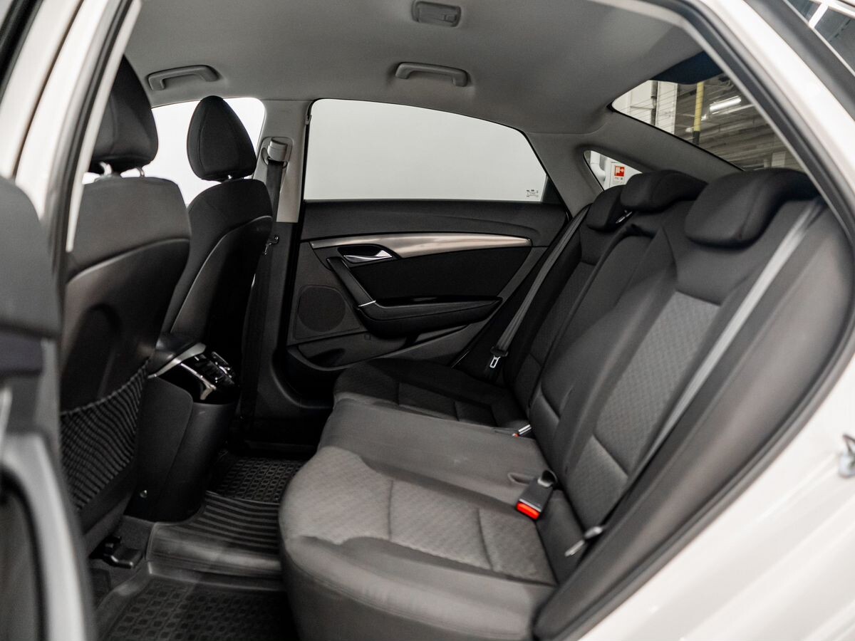 Hyundai i40 2014 - фото автомобиля