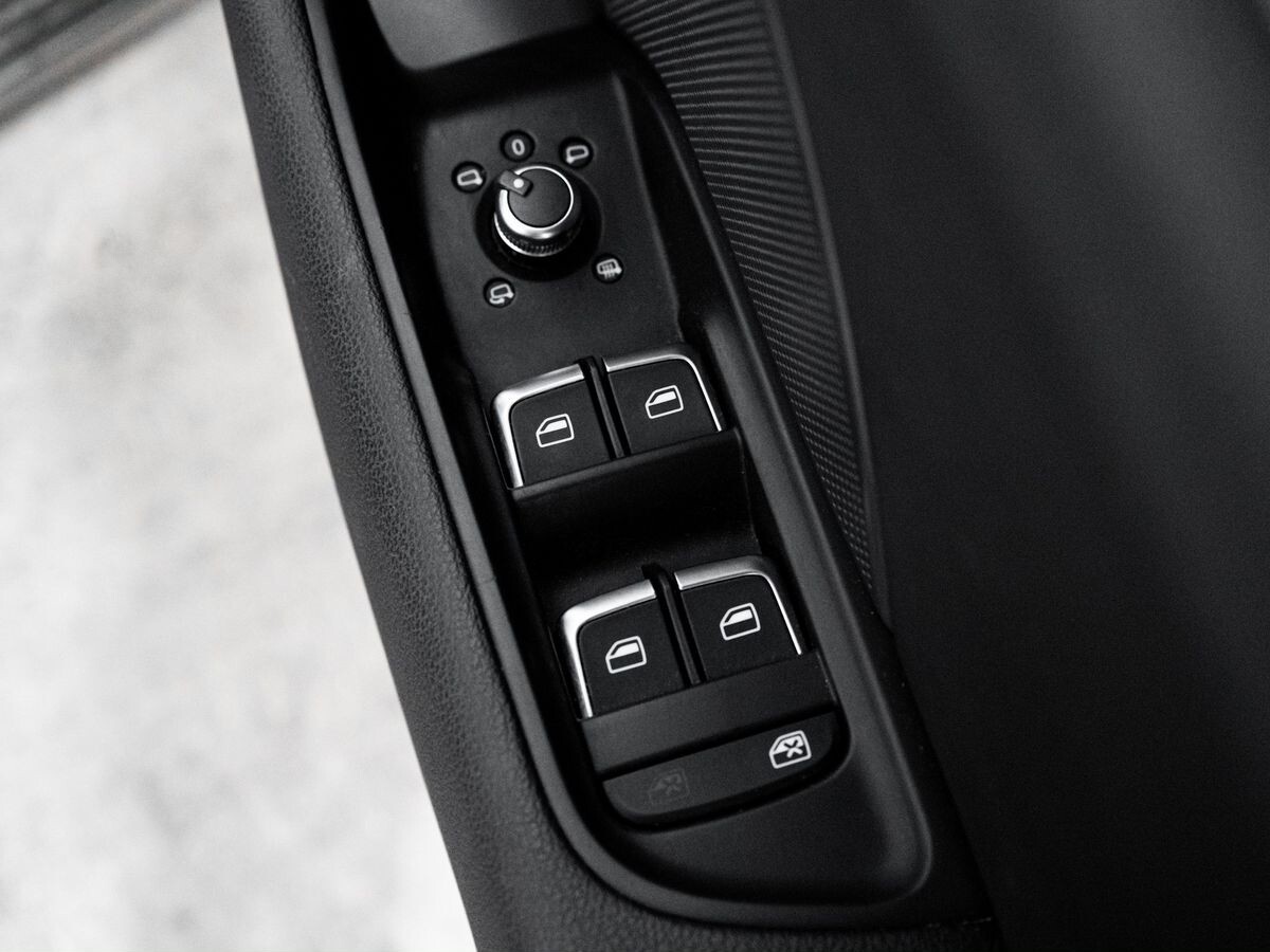 Audi A3 2016 - фото автомобиля