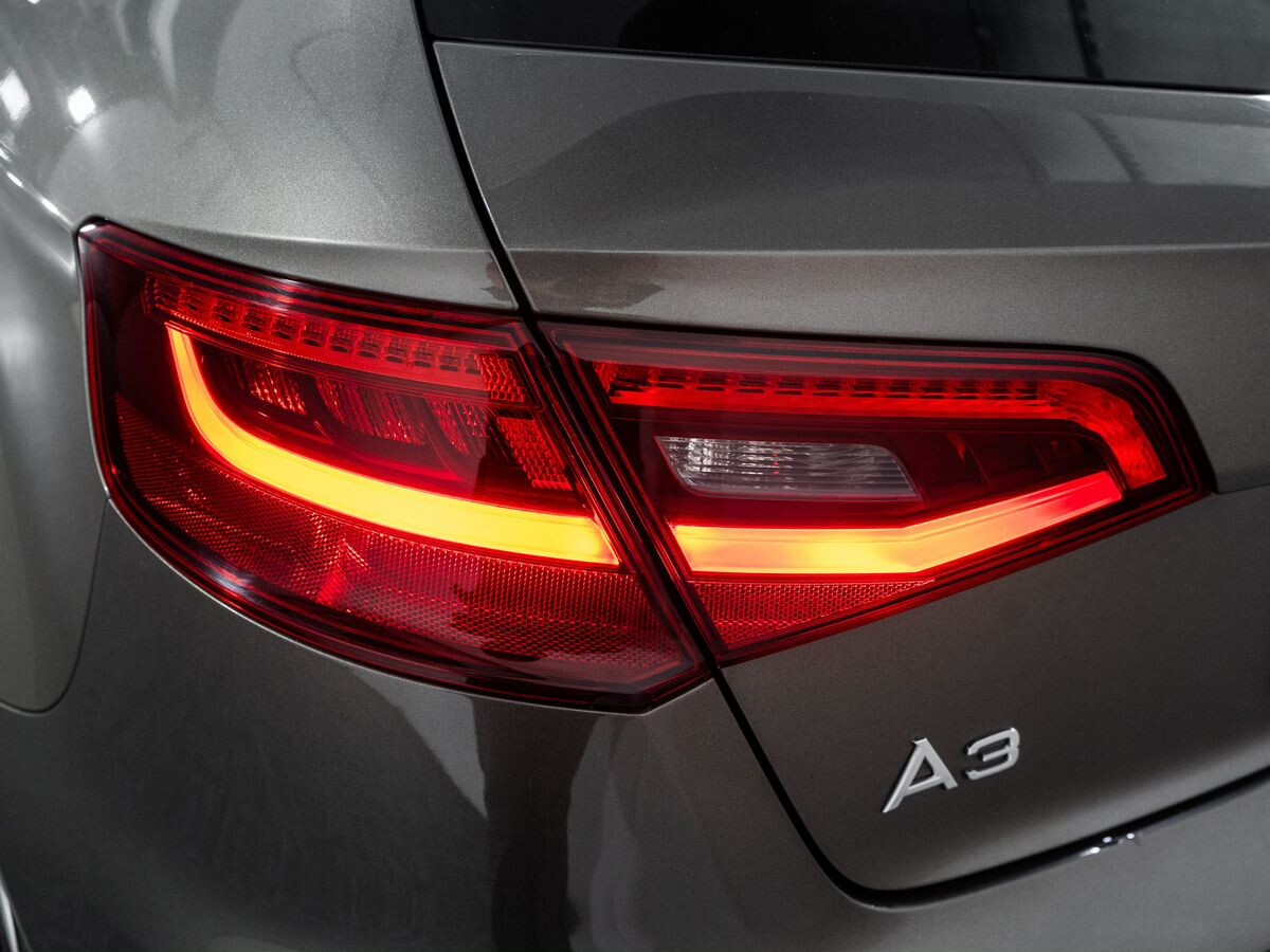 Audi A3 2016 - фото автомобиля