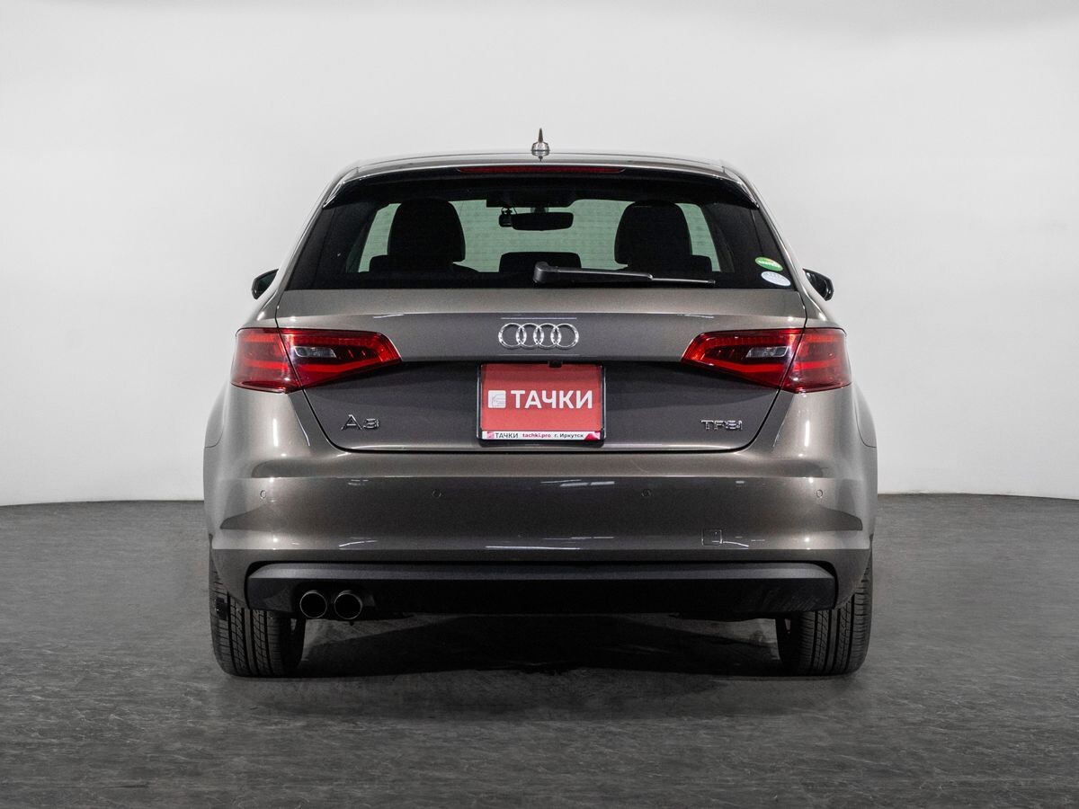 Audi A3 2016 - фото автомобиля