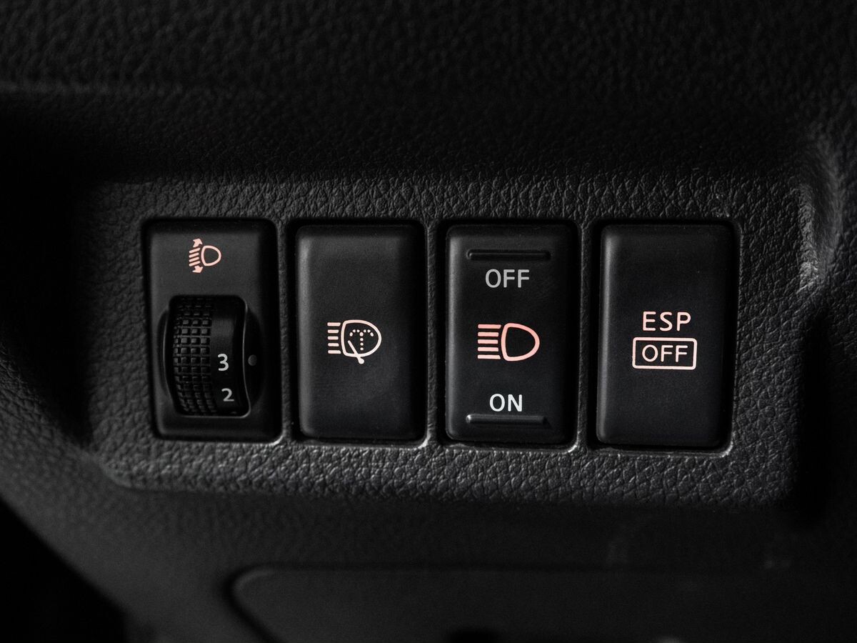 Nissan X-Trail 2008 - фото автомобиля