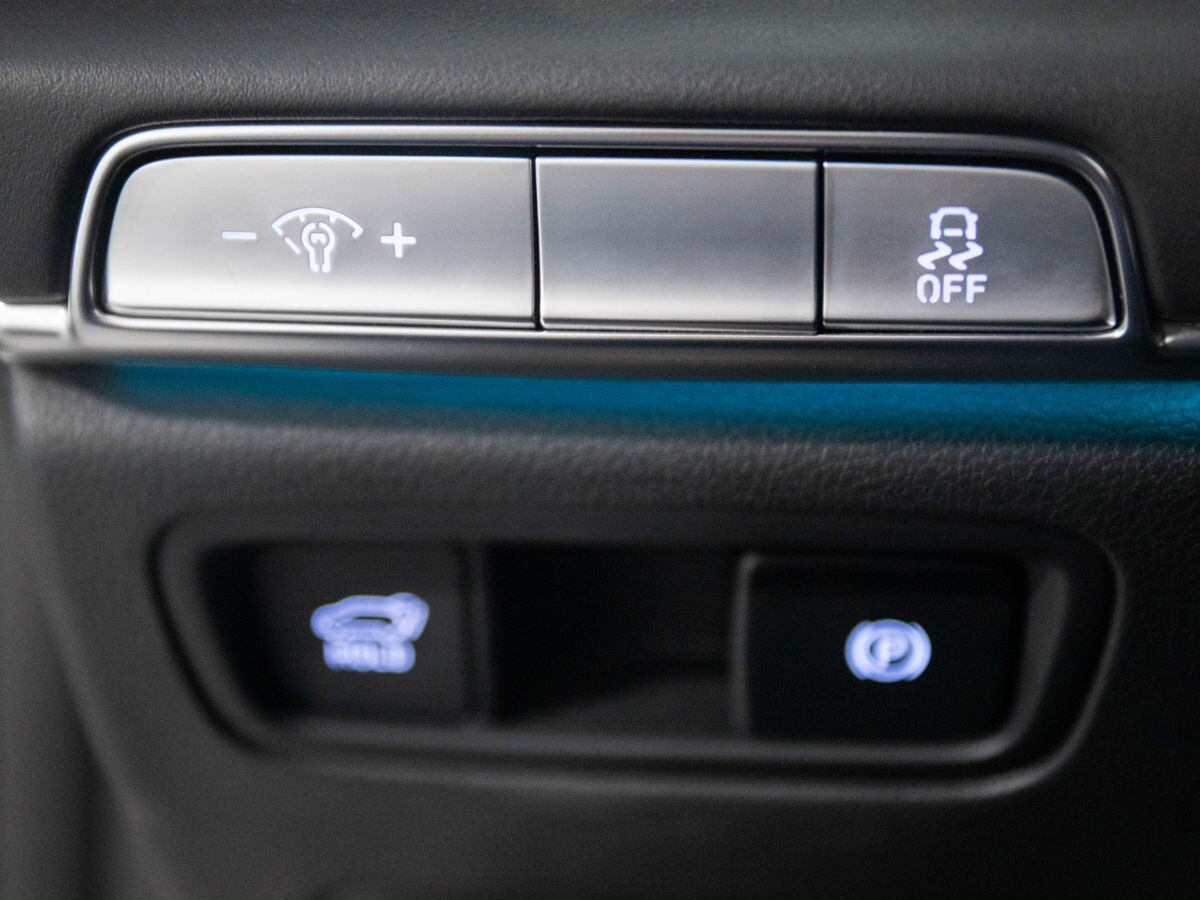 Genesis GV80 2021 - фото автомобиля