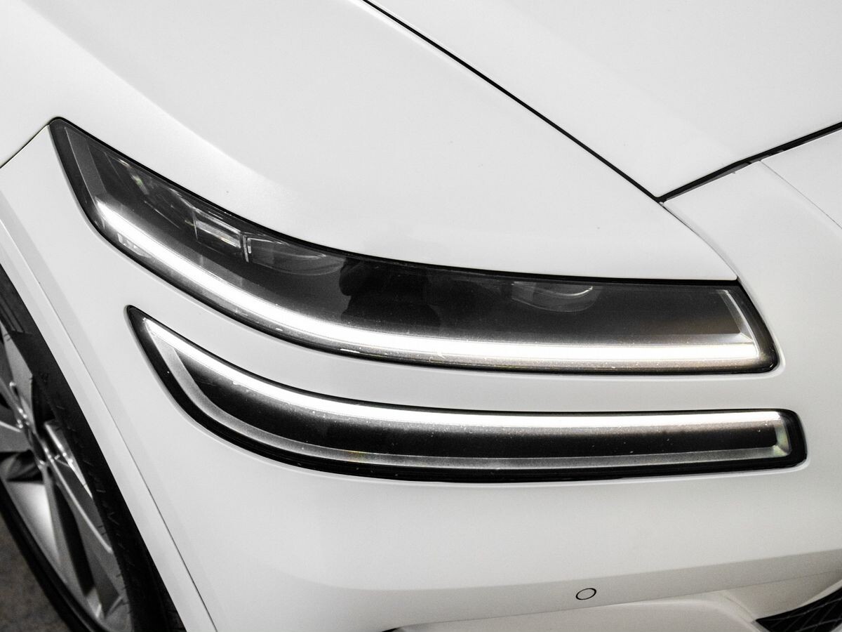 Genesis GV80 2021 - фото автомобиля