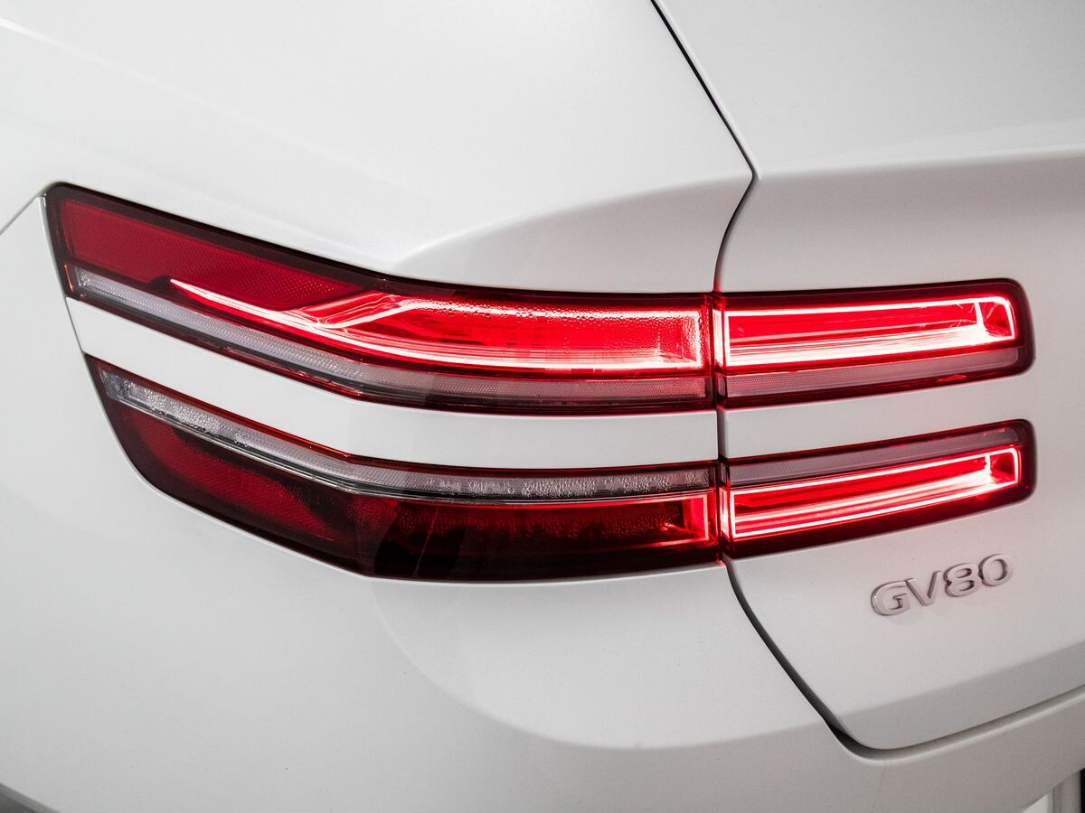 Genesis GV80 2021 - фото автомобиля
