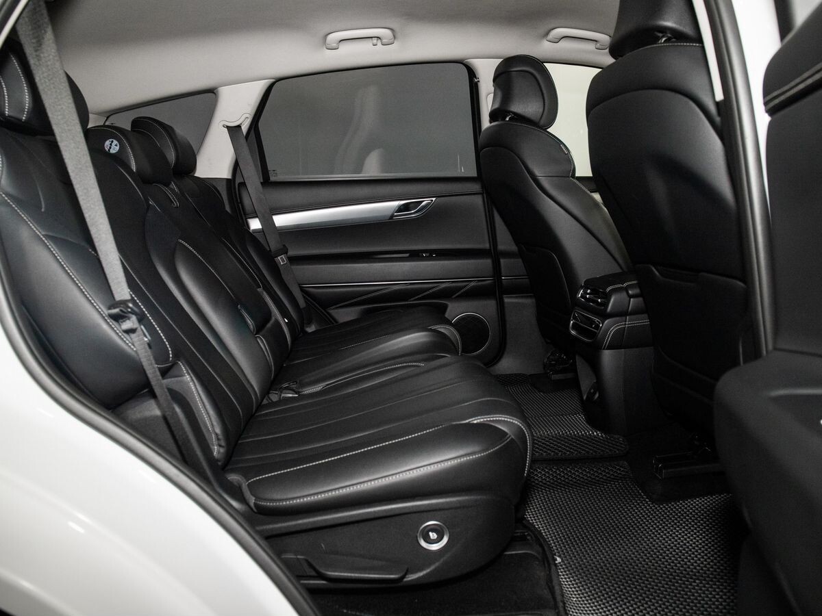 Genesis GV80 2021 - фото автомобиля