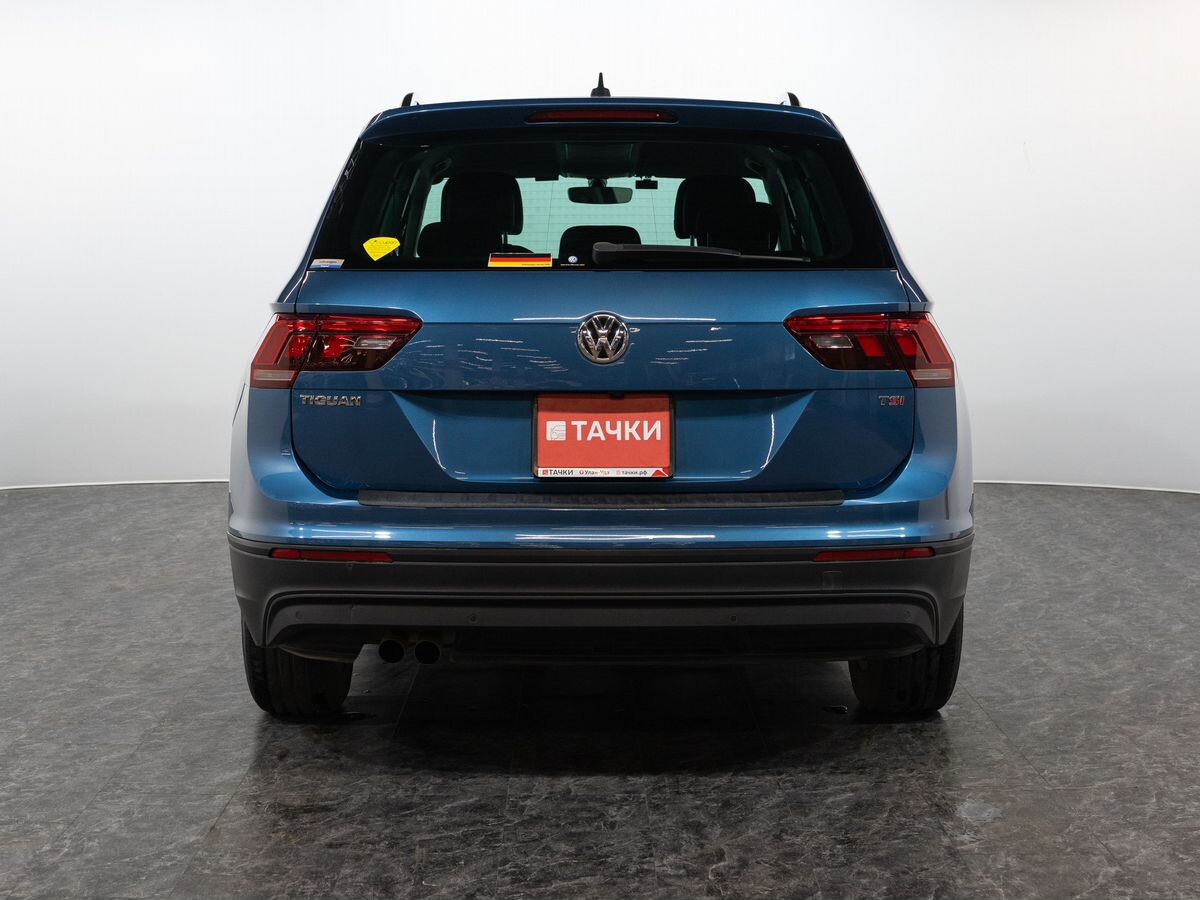 Volkswagen Tiguan 2017 - фото автомобиля