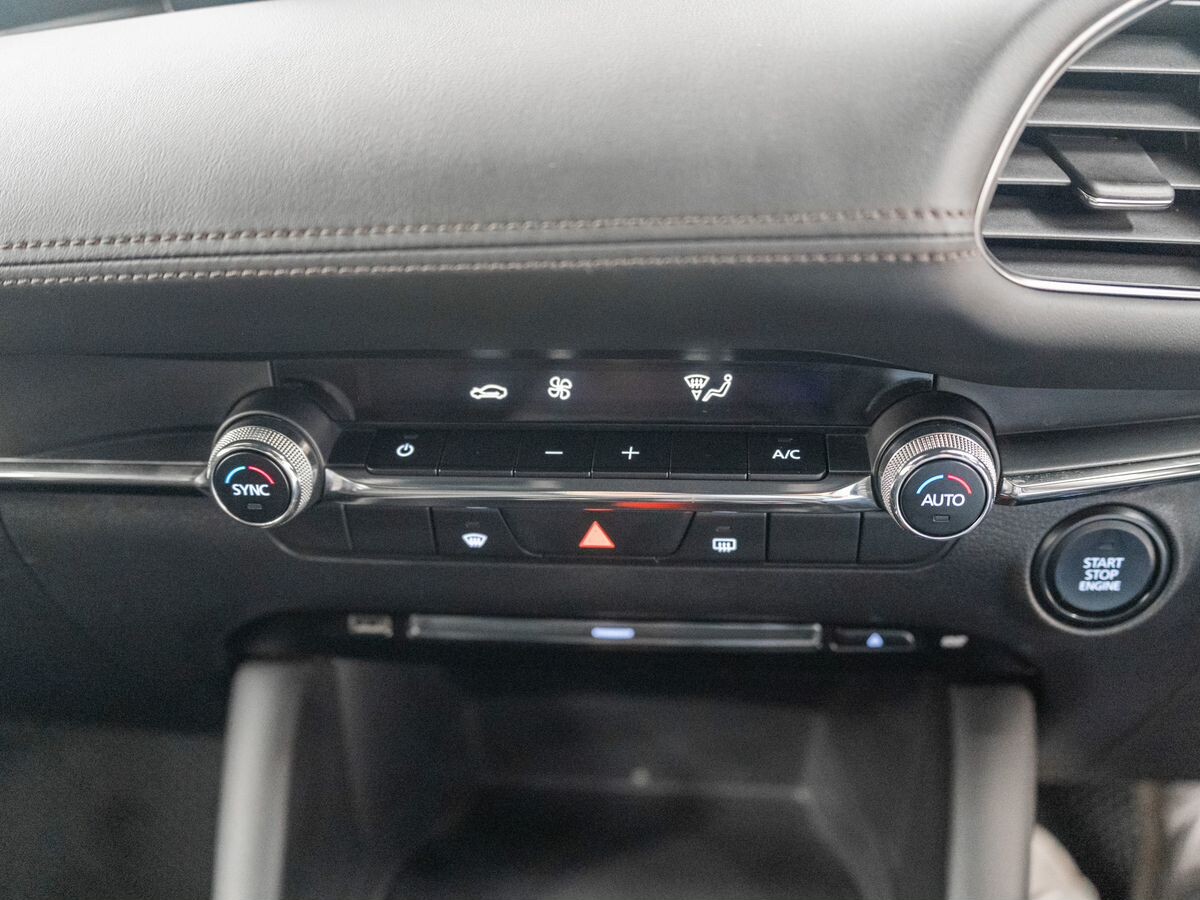 Mazda Mazda3 2019 - фото автомобиля