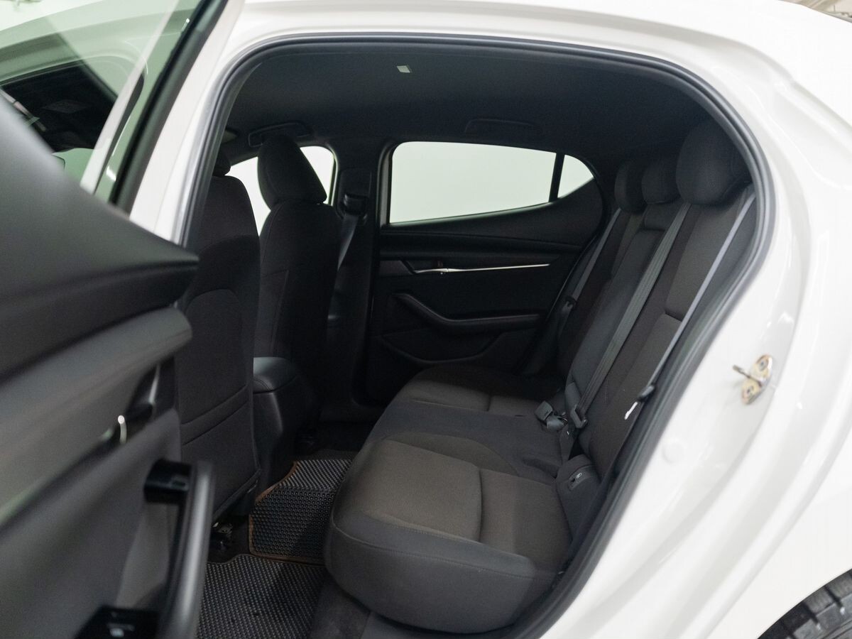 Mazda Mazda3 2019 - фото автомобиля