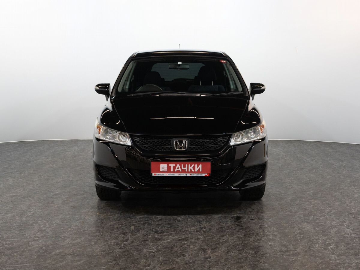Honda Stream 2011 - фото автомобиля
