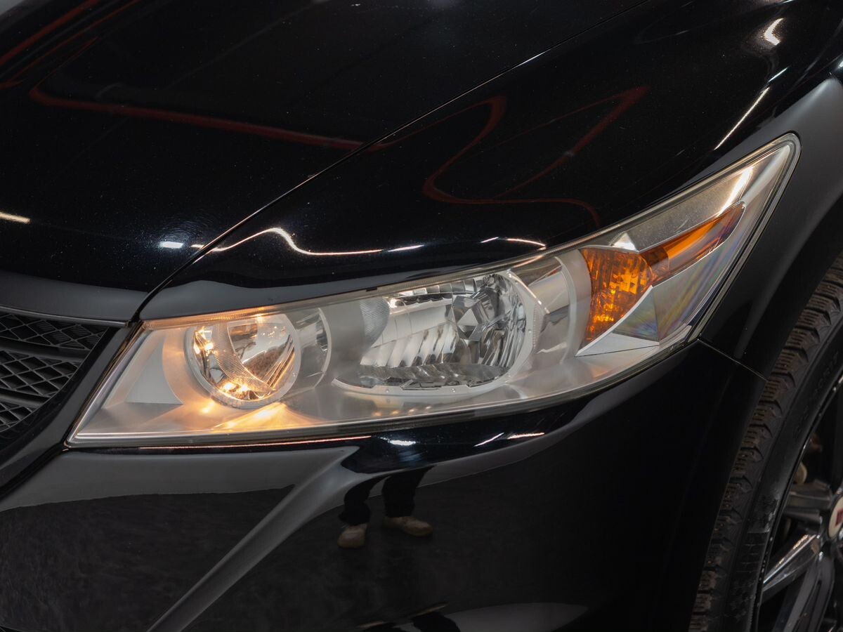 Honda Stream 2011 - фото автомобиля