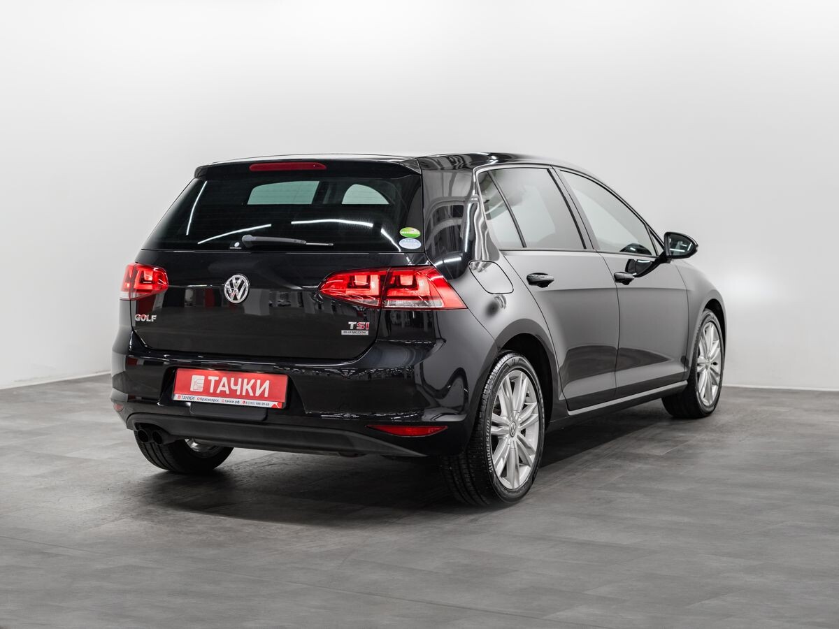 Volkswagen Golf 2013 - фото автомобиля