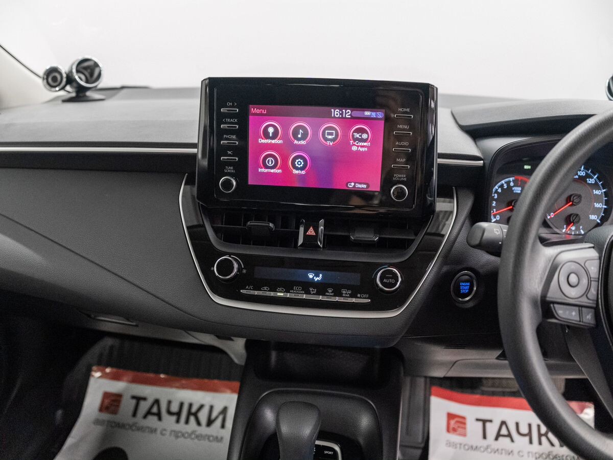 Toyota Corolla 2019 - фото автомобиля